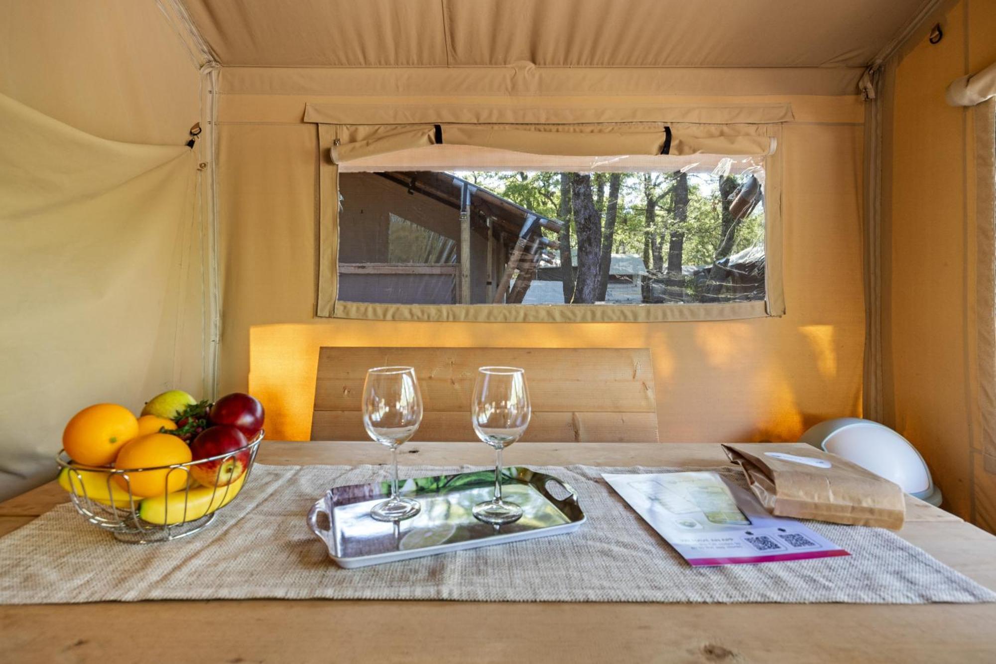 Easyatent Safari Tents Bijela Uvala Campingplatz *